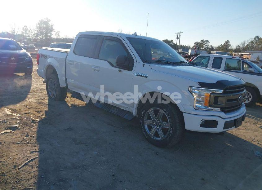 2018 Ford F-150 XLT (VIN 1FTEW1E52JFC18339) main photo