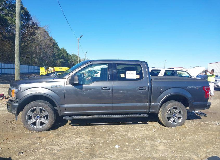 Photo 15 of 2018 Ford F-150 XLT (VIN 1FTEW1E52JFD83145)