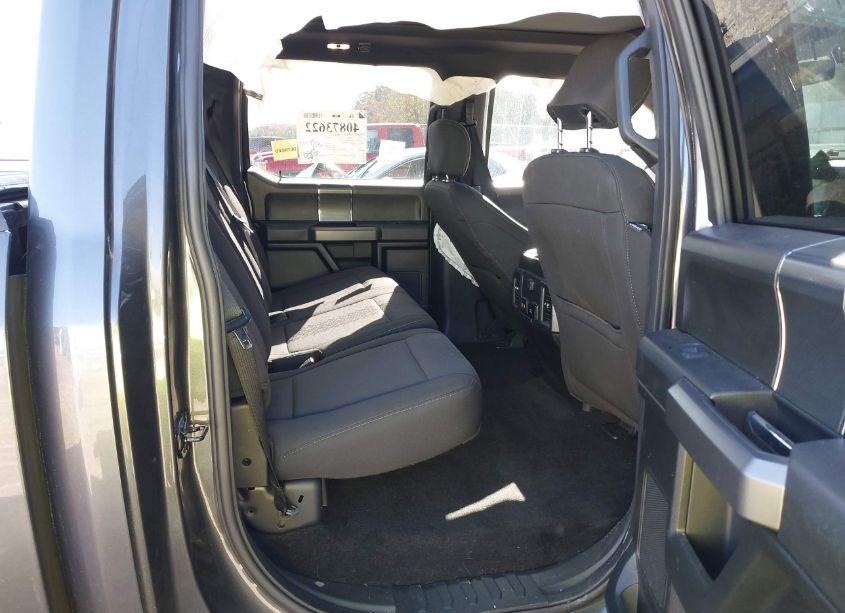 Photo 8 of 2018 Ford F-150 XLT (VIN 1FTEW1E52JFD83145)