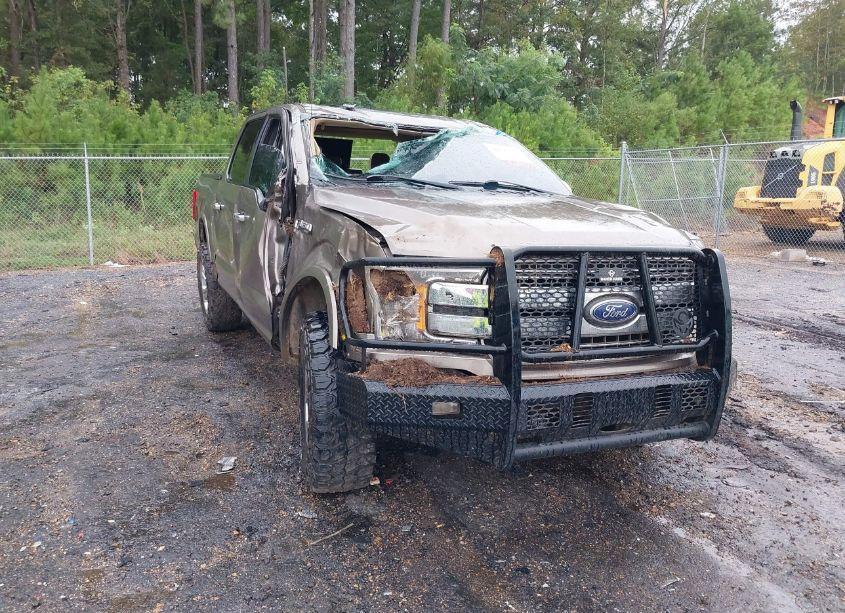 Photo 6 of 2018 Ford F-150 LARIAT (VIN 1FTEW1E52JFE73122)