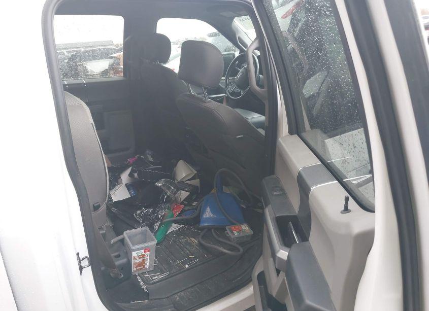 Photo 8 of 2019 Ford F-150 XLT (VIN 1FTEW1E52KFA57458)