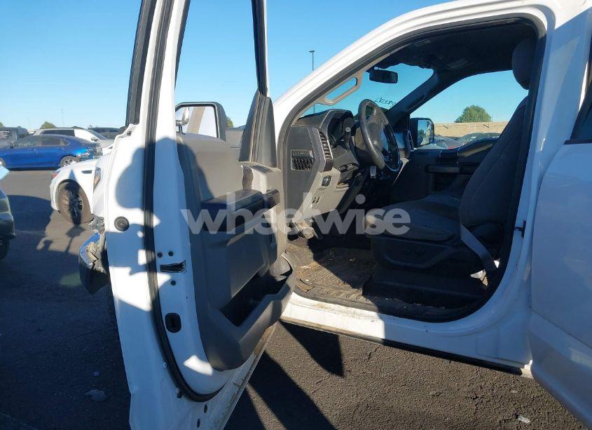 Photo 5 of 2019 Ford F-150 XLT (VIN 1FTEW1E52KKD51384)