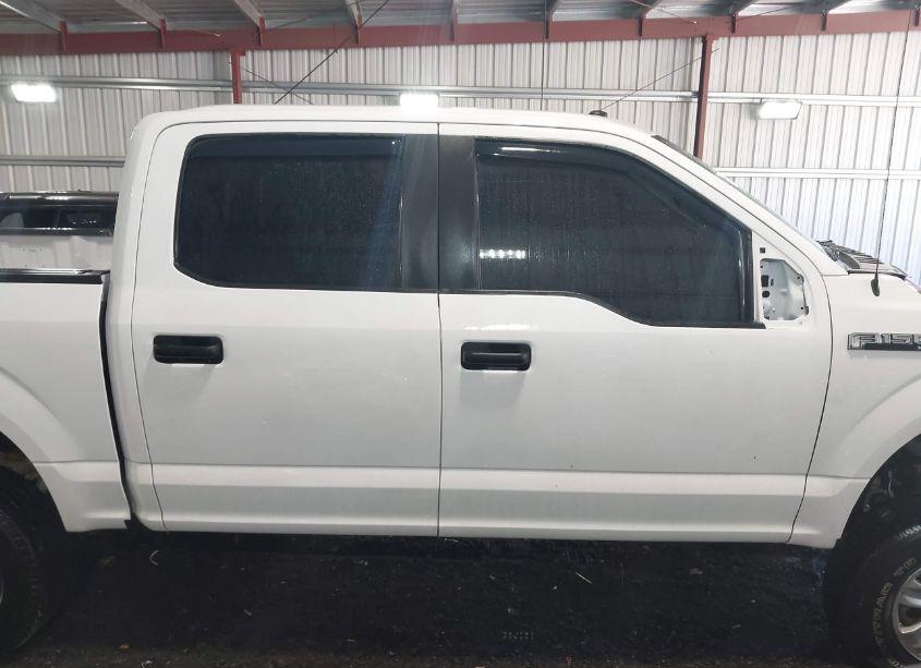 Photo 12 of 2019 Ford F-150 KING RANCH/LARIAT/PLATINUM/XL/XLT (VIN 1FTEW1E52KKE92147)