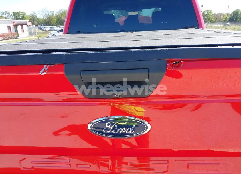 Photo 19 of 2018 Ford F-150 XLT (VIN 1FTEW1E53JFA02130)