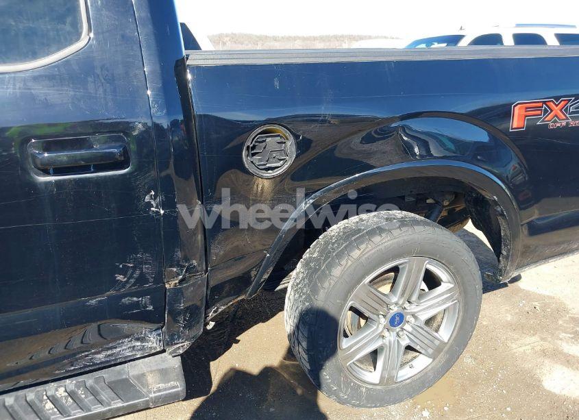 Photo 6 of 2018 Ford F-150 LARIAT (VIN 1FTEW1E53JKD67060)