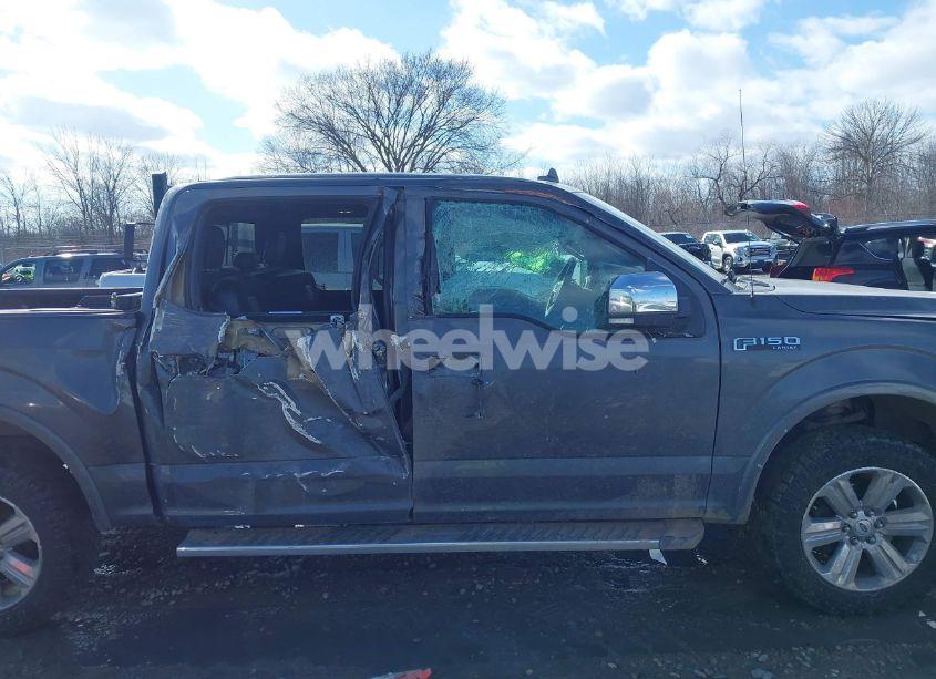 Photo 13 of 2018 Ford F-150 LARIAT (VIN 1FTEW1E53JKE66560)