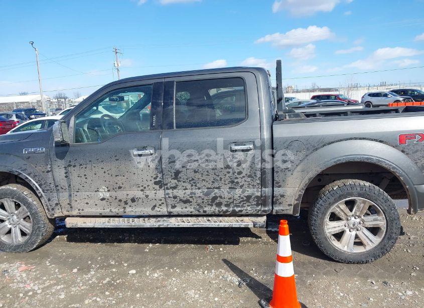 Photo 14 of 2018 Ford F-150 LARIAT (VIN 1FTEW1E53JKE66560)