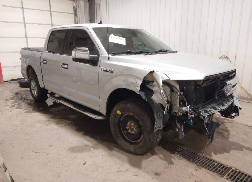 2019 Ford F-150 XLT (VIN 1FTEW1E53KKC40844) main photo