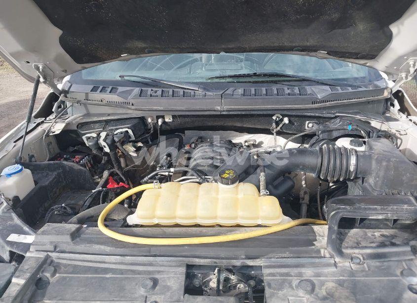 Photo 10 of 2019 Ford F-150 LARIAT (VIN 1FTEW1E53KKE13293)