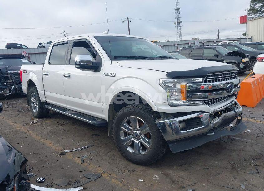 2018 Ford F-150 LARIAT (VIN 1FTEW1E54JFC35059) main photo