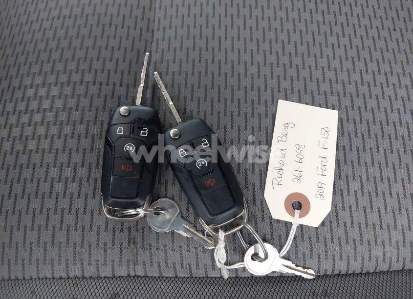 Photo 11 of 2019 Ford F-150 XLT (VIN 1FTEW1E54KFC28162)