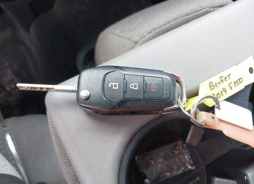 Photo 11 of 2019 Ford F-150 XLT (VIN 1FTEW1E54KFC47178)