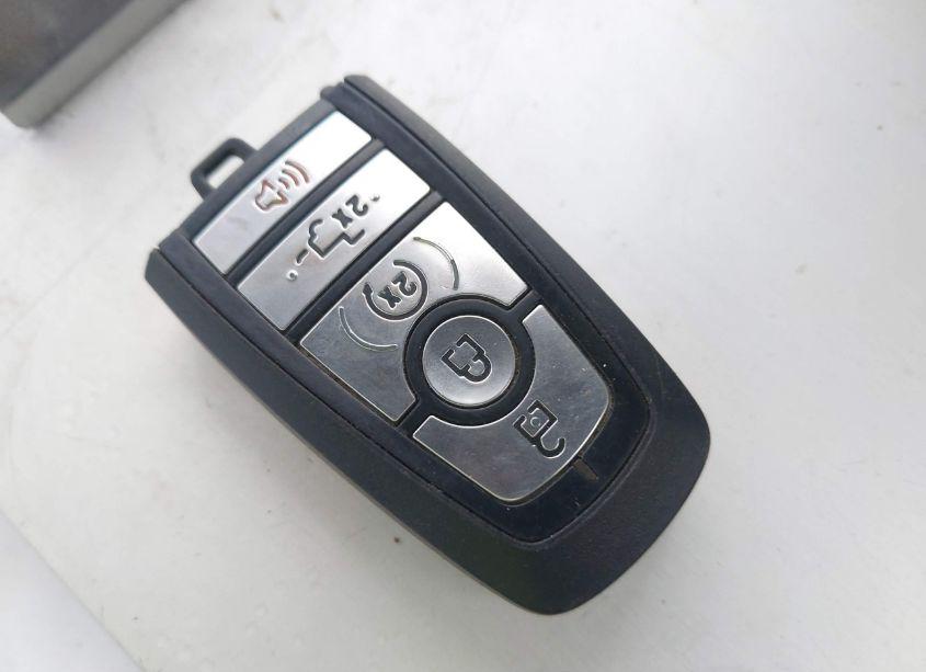 Photo 11 of 2020 Ford F-150 LARIAT (VIN 1FTEW1E54LKE04877)