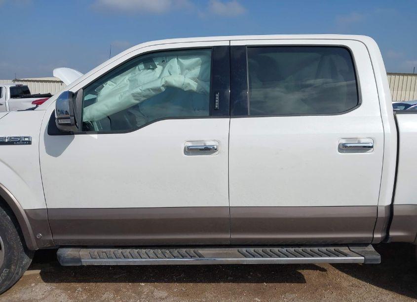 Photo 14 of 2020 Ford F-150 LARIAT (VIN 1FTEW1E54LKE04877)