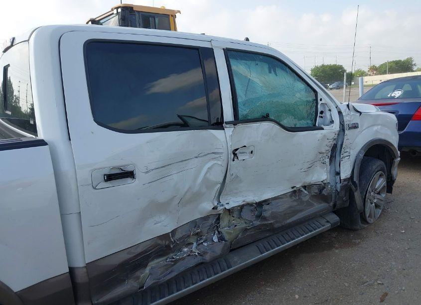 Photo 17 of 2020 Ford F-150 LARIAT (VIN 1FTEW1E54LKE04877)