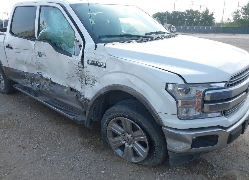 Photo 6 of 2020 Ford F-150 LARIAT (VIN 1FTEW1E54LKE04877)