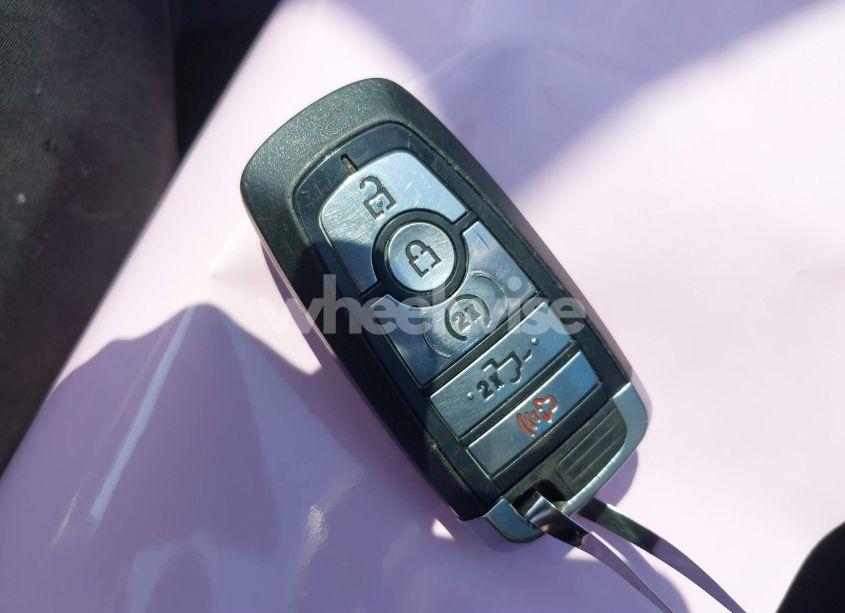 Photo 11 of 2018 Ford F-150 LARIAT (VIN 1FTEW1E55JFA98374)