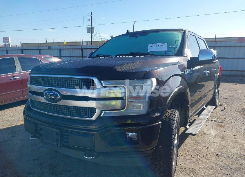 Photo 2 of 2018 Ford F-150 PLATINUM (VIN 1FTEW1E55JFB69816)