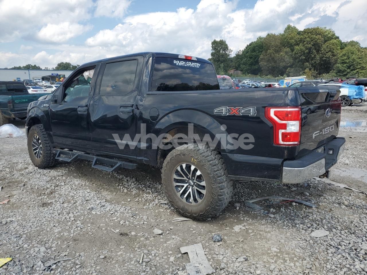 Photo 2 of 2018 FORD F150 SUPERCREW (VIN 1FTEW1E55JFC80107)