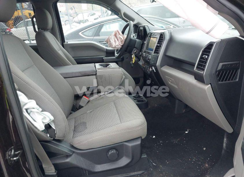 Photo 5 of 2019 Ford F-150 XLT (VIN 1FTEW1E55KFA65876)