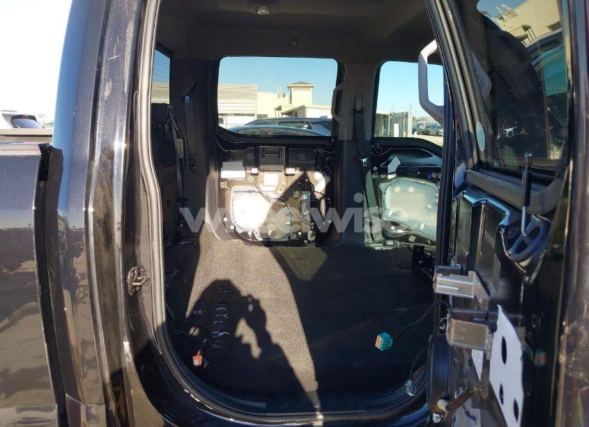 Photo 8 of 2019 Ford F-150 LARIAT (VIN 1FTEW1E55KFB03252)