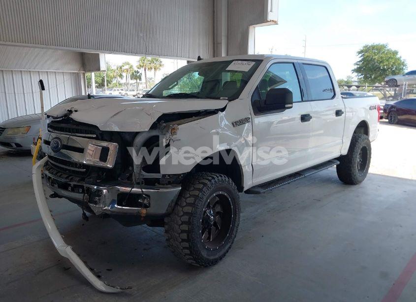 Photo 2 of 2019 Ford F-150 XLT (VIN 1FTEW1E55KFB69767)