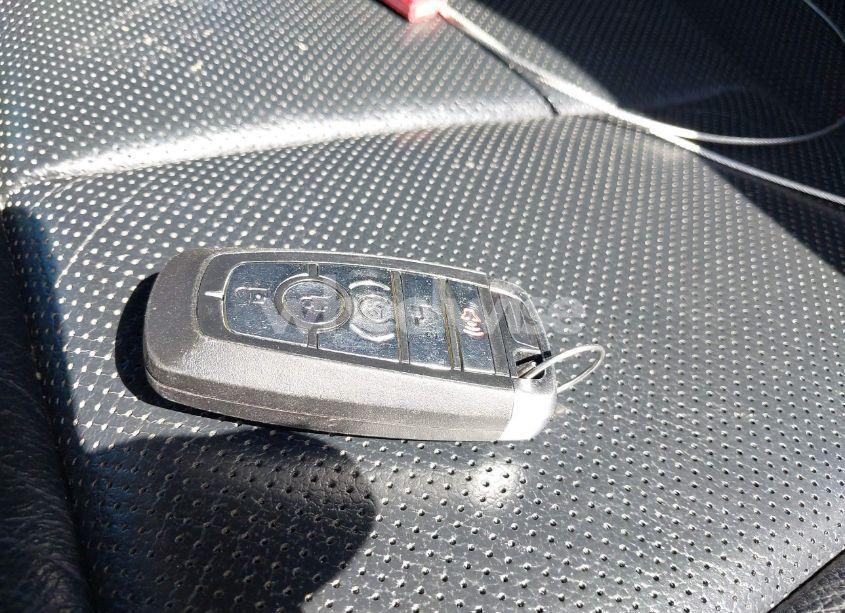 Photo 11 of 2019 Ford F-150 LARIAT (VIN 1FTEW1E55KKC16805)