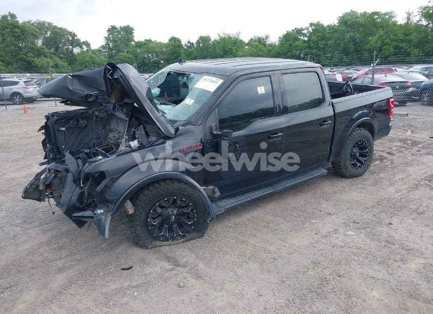 Photo 2 of 2018 Ford F-150 XLT (VIN 1FTEW1E56JFB76323)