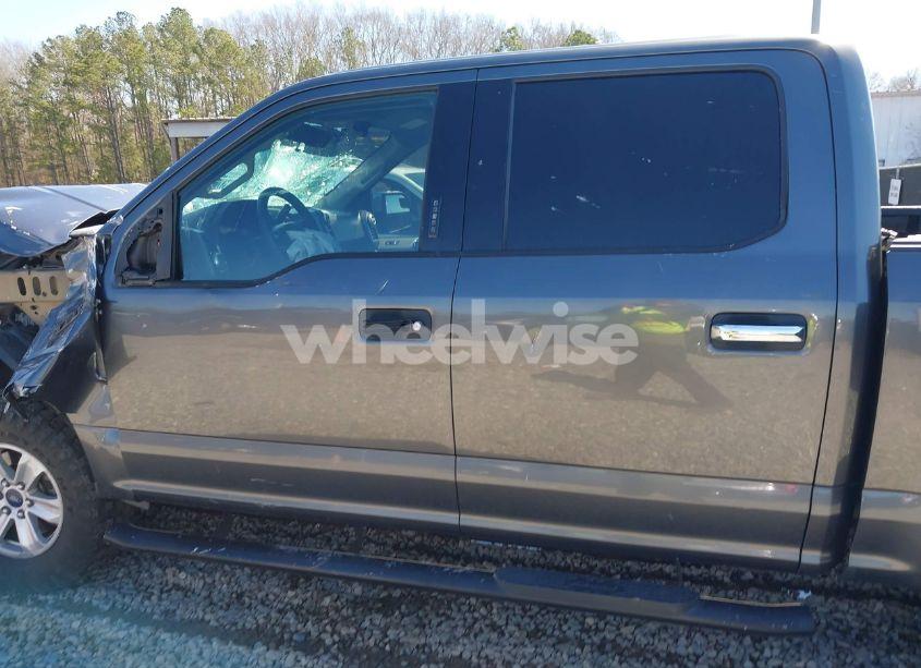 Photo 14 of 2018 Ford F-150 XLT (VIN 1FTEW1E56JFC63963)