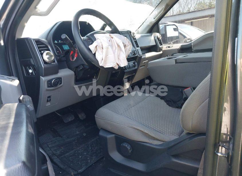 Photo 5 of 2018 Ford F-150 XLT (VIN 1FTEW1E56JFC63963)