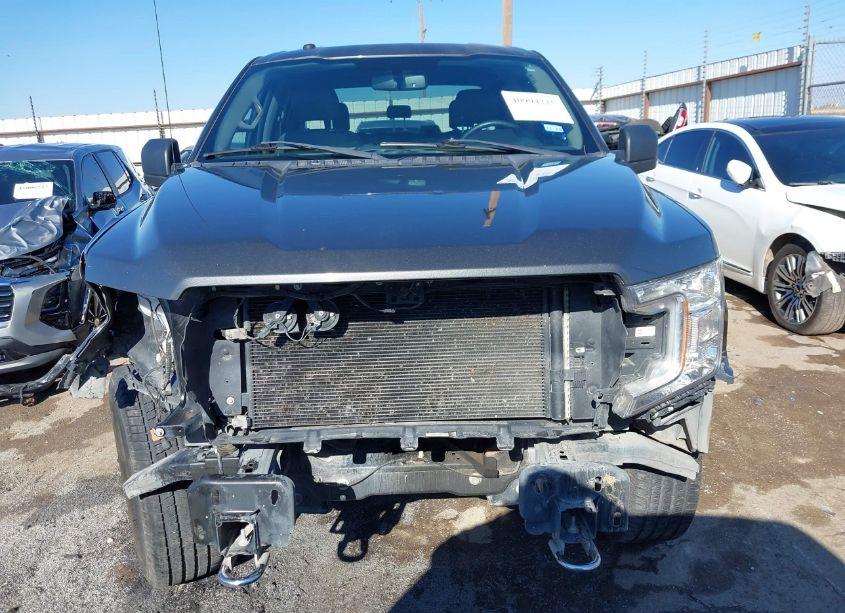 Photo 13 of 2018 Ford F-150 XLT (VIN 1FTEW1E56JKD53976)