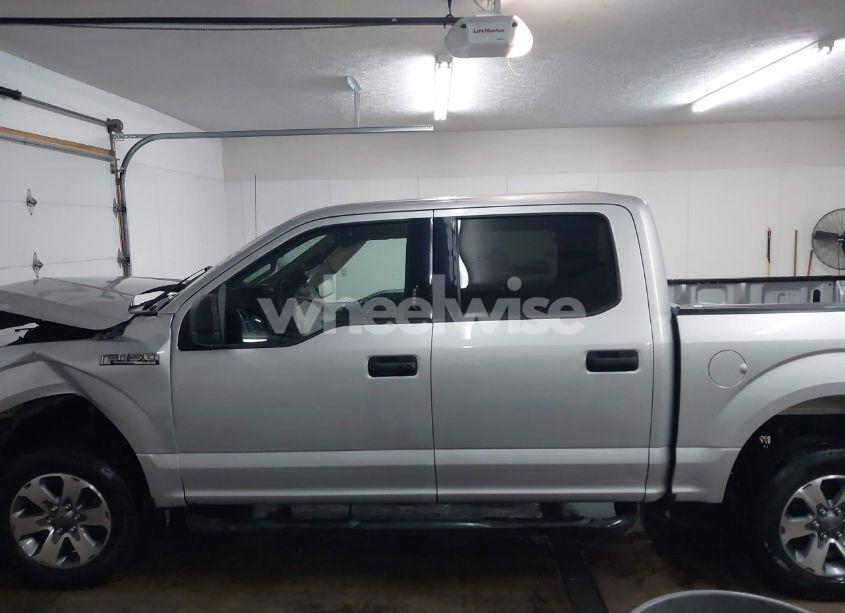 Photo 15 of 2018 Ford F-150 XLT (VIN 1FTEW1E56JKE77388)