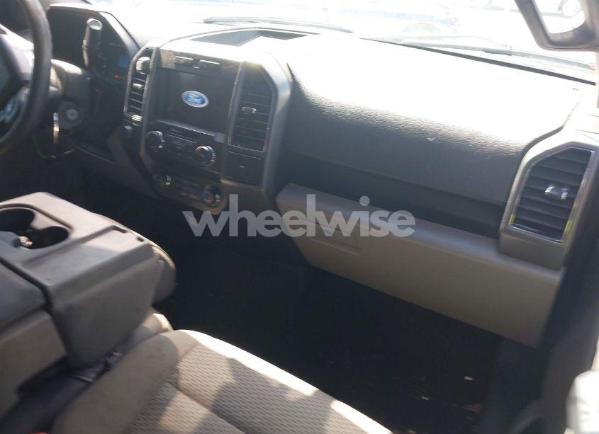 Photo 5 of 2019 Ford F-150 XLT (VIN 1FTEW1E56KFA63764)