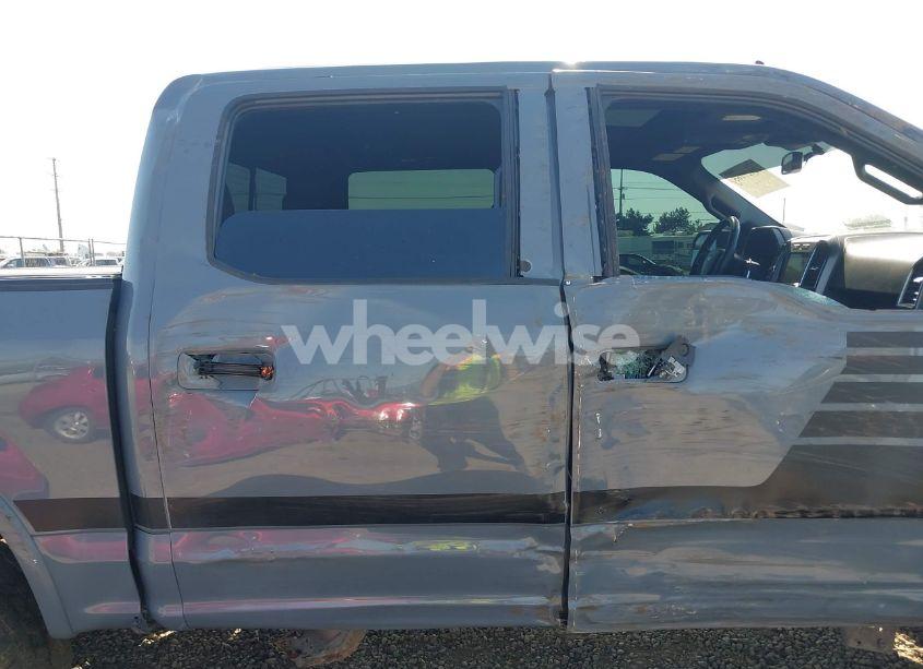 Photo 17 of 2019 Ford F-150 XLT (VIN 1FTEW1E56KFB06998)