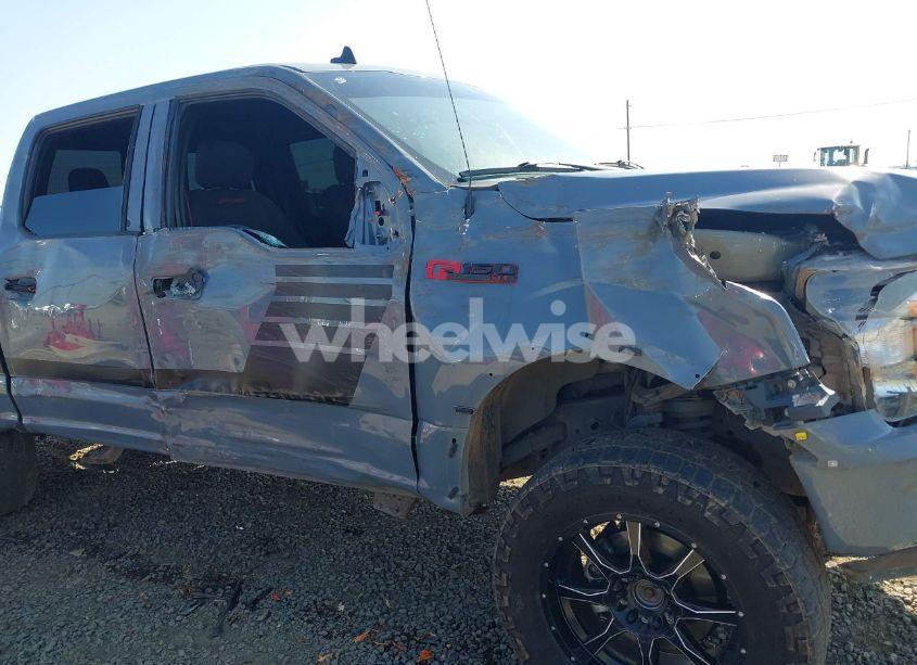 Photo 6 of 2019 Ford F-150 XLT (VIN 1FTEW1E56KFB06998)