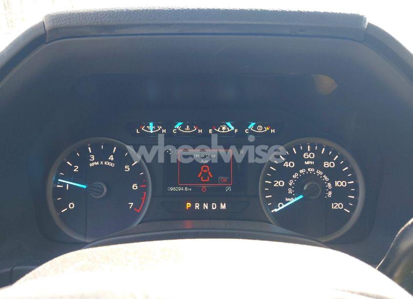 Photo 16 of 2019 Ford F-150 XLT (VIN 1FTEW1E56KKD75316)