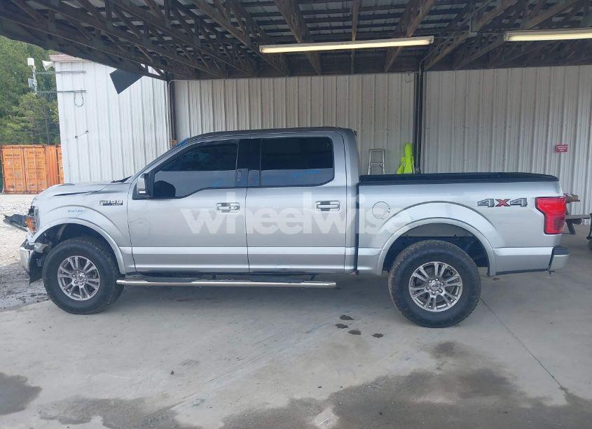 Photo 14 of 2020 Ford F-150 LARIAT (VIN 1FTEW1E56LFA27123)
