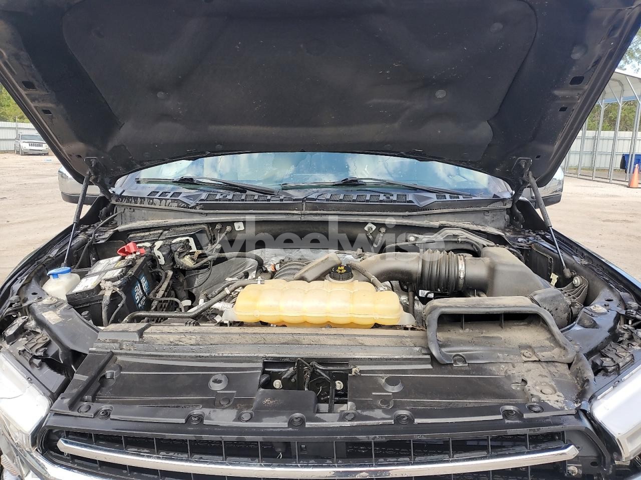 Photo 11 of 2018 FORD F150 SUPERCREW (VIN 1FTEW1E57JFA41125)