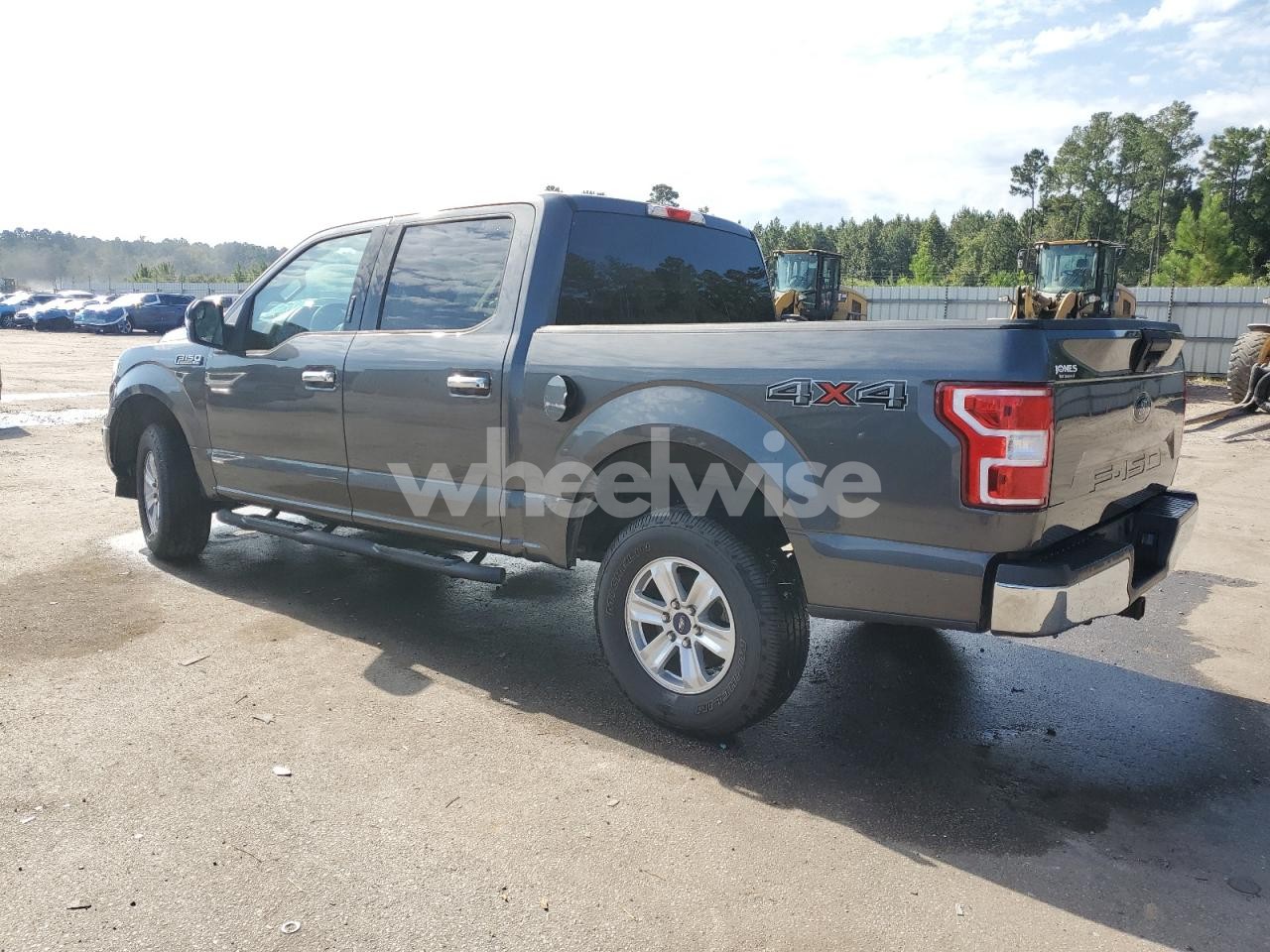 Photo 2 of 2018 FORD F150 SUPERCREW (VIN 1FTEW1E57JFA41125)