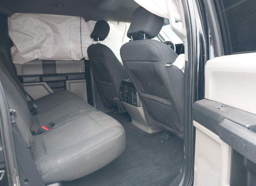 Photo 8 of 2018 Ford F-150 XL (VIN 1FTEW1E57JFC22371)