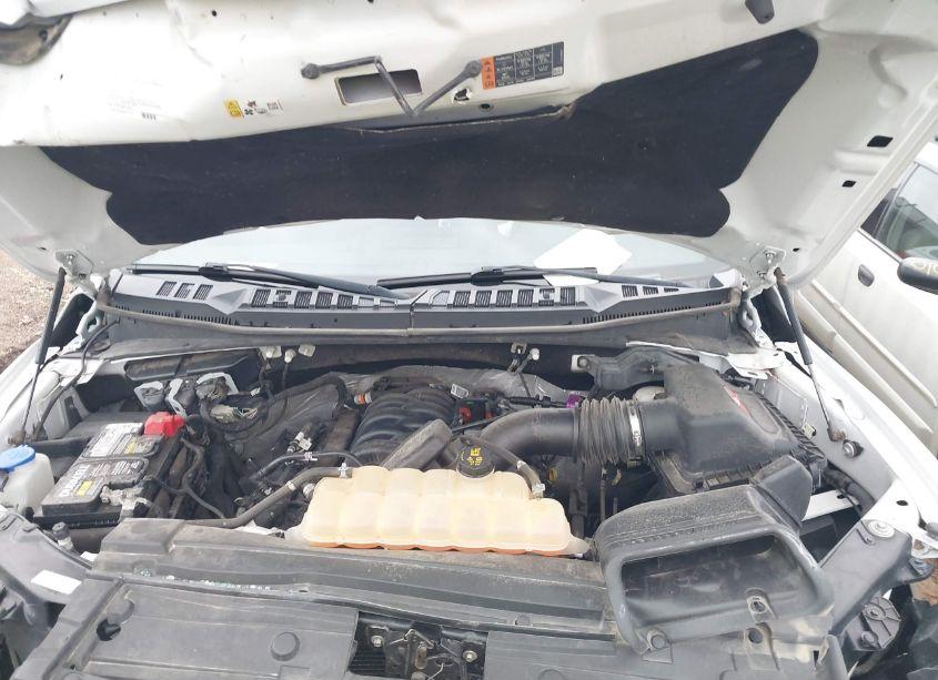 Photo 10 of 2018 Ford F-150 LARIAT (VIN 1FTEW1E57JKD62010)