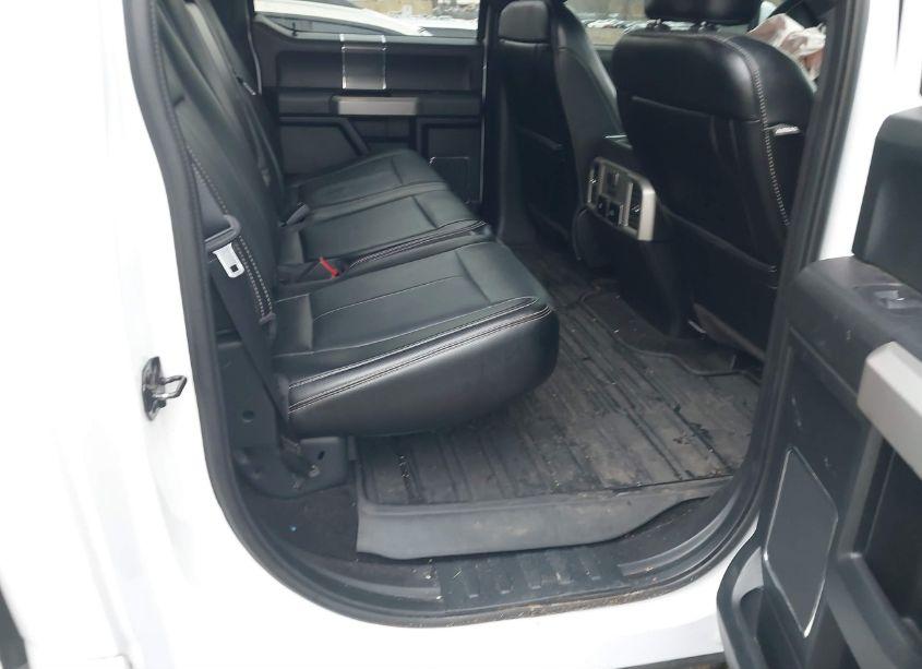 Photo 8 of 2018 Ford F-150 LARIAT (VIN 1FTEW1E57JKD62010)