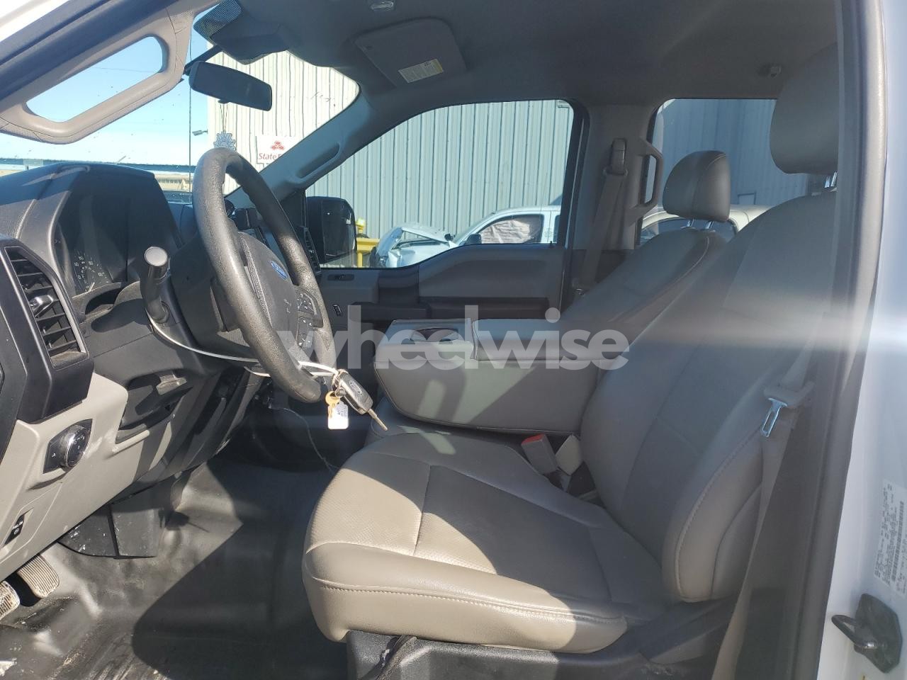 Photo 7 of 2019 FORD F150 SUPERCREW (VIN 1FTEW1E57KFD08314)