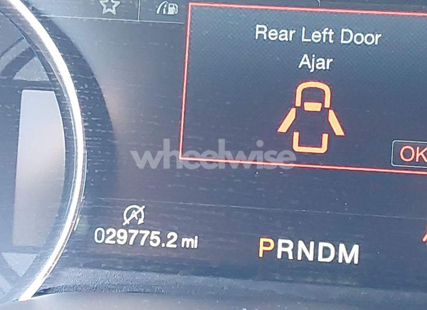 Photo 16 of 2019 Ford F-150 LARIAT (VIN 1FTEW1E57KKC12044)