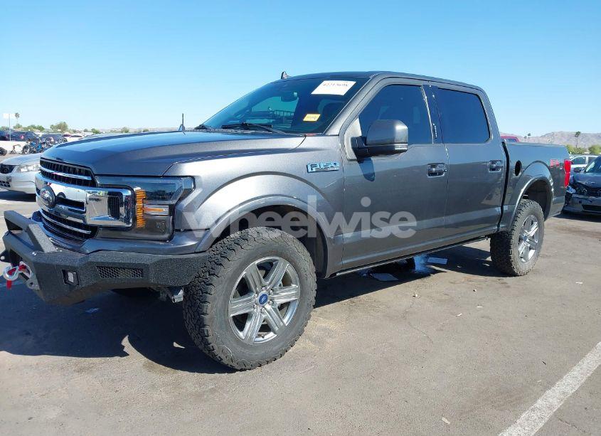 Photo 2 of 2019 Ford F-150 LARIAT (VIN 1FTEW1E57KKC12044)