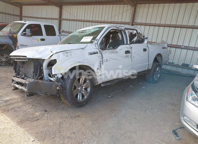 Photo 2 of 2018 Ford F-150 XL (VIN 1FTEW1E58JFC03537)