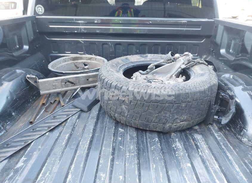 Photo 12 of 2018 Ford F-150 XLT (VIN 1FTEW1E58JFE77935)