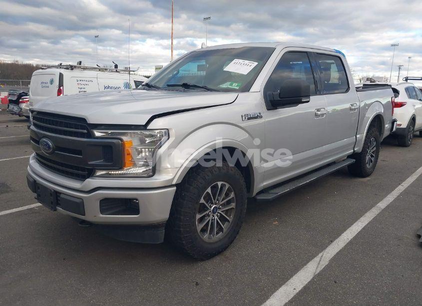 Photo 2 of 2018 Ford F-150 XLT (VIN 1FTEW1E58JKD24480)