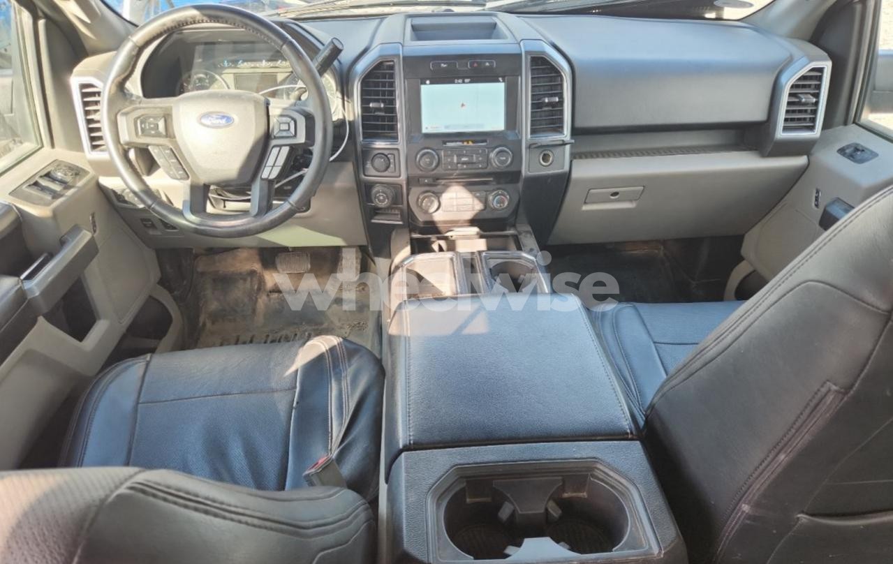 Photo 8 of 2018 FORD F150 SUPERCREW (VIN 1FTEW1E58JKF33928)