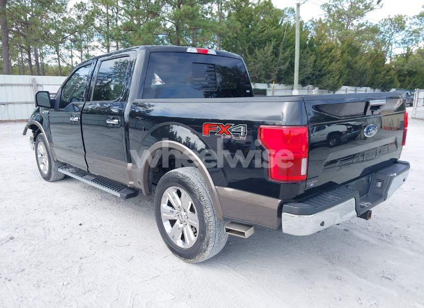 Photo 3 of 2019 Ford F-150 LARIAT (VIN 1FTEW1E58KFB00989)